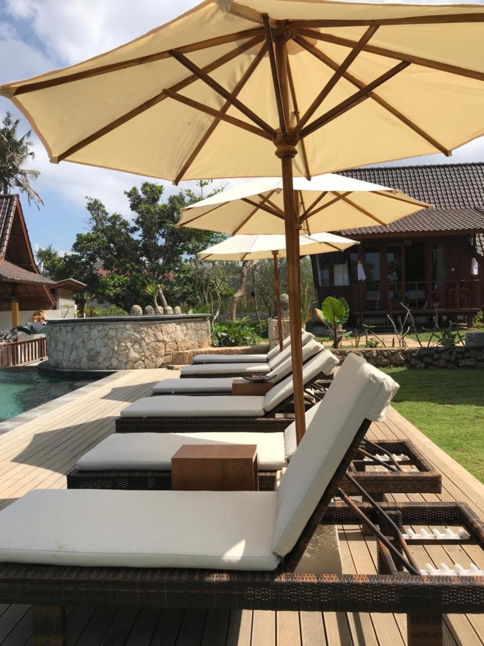 D'Byas Dream Beach Club And Villa Lembongan Exterior foto